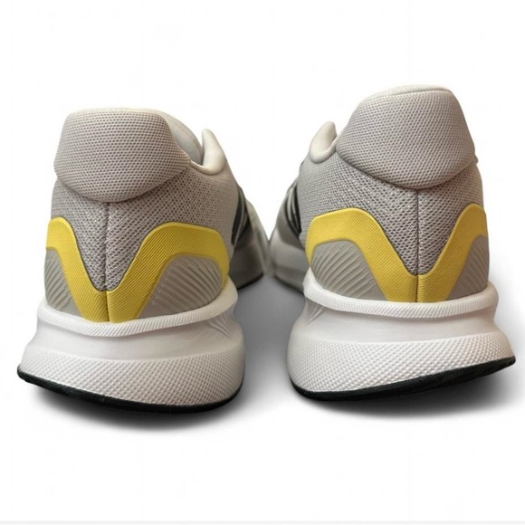 Brand New Adidas Women’s Running Shoes Size US Women’s 7 - Picture 5 of 6